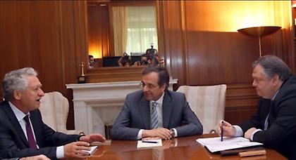 Συμφώνησαν για απολύσεις 15.000 δημοσίων υπαλλήλων