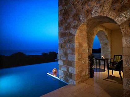 Πάσχα στην Costa Navarino με γνήσια πολιτιστική δράση