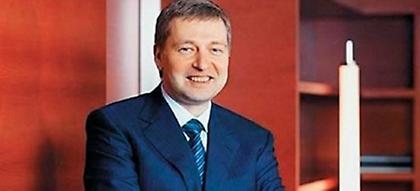 Ποιός είναι ο 47χρονος Ρώσος που αγόρασε τον Σκορπιό