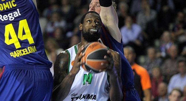 Απών ο Γκιστ, παρών ο κόσμος