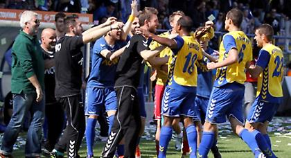 Τριάρα στο Βόλο, καρέ στο Αγρίνιο