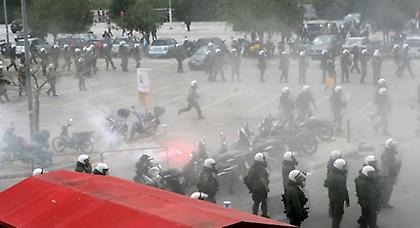 Συλλήψεις και προσαγωγές πριν και κατά τη διάρκεια του ντέρμπι!