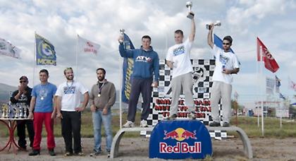 Και όμως γυρίζει