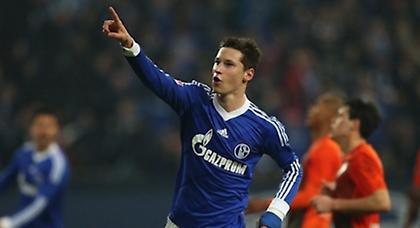 Θέλει να τον κάνει… πριγκιπόπουλο