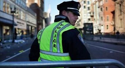 Το σπίτι των βομβιστών έχουν περικυκλώσει οι αστυνομικοί