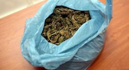 Πήρε το πλοίο της γραμμής… με ένα κιλό χασίς