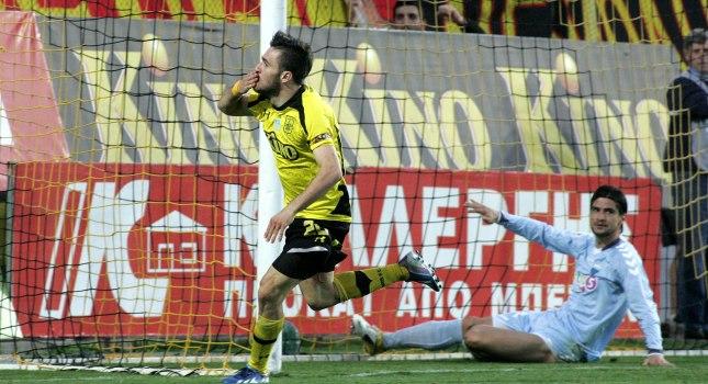 Με Γιαννιώτα και κόσμο