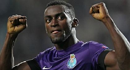 Συνεχίζει την… καταδίωξη