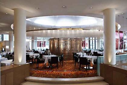 Πάσχα στο Hilton Αθηνών