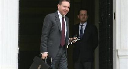 Συνάντηση Στουρνάρα με ΠΑΣΟΚ και ΔΗΜΑΡ την Τρίτη