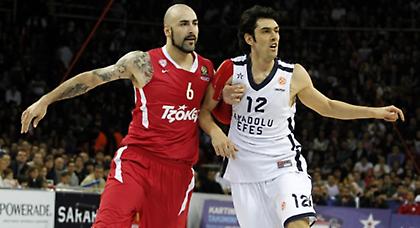 Γκονλούμ: «Ο Ολυμπιακός έχει την πίεση»