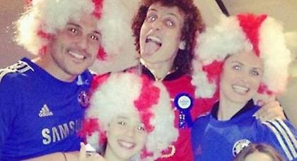 Με τη φανέλα της Τσέλσι ο Ζούλιο Σέζαρ