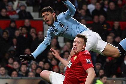 Όλες οι γκριμάτσες του Φιλ Τζόουνς