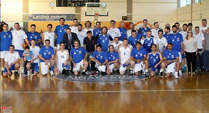 Περισσότεροι από 2,5 τόνοι με τρόφιμα συγκεντρώθηκαν στον αγώνα ALL STAR μπάσκετ