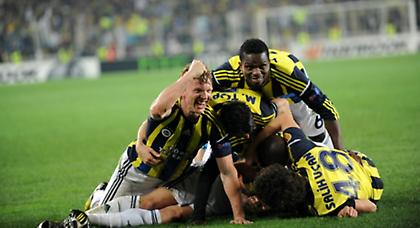 Γι’ αυτούς τα…κλάματα, γι’ αυτούς οι πανηγυρισμοί