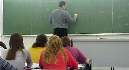 Υποχρεωτικές μεταθέσεις για εκπαιδευτικούς