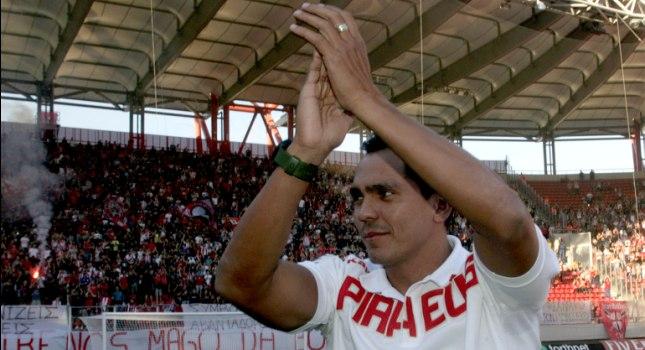 Ζιοβάνι: «Υπερήφανος κάθε φορά που έβαζα τα ερυθρόλευκα»