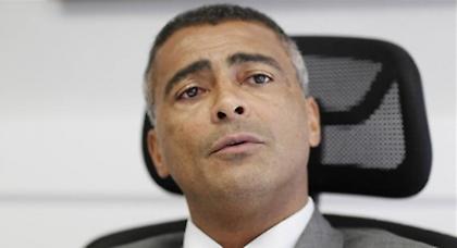 «Σκοτώνονται» Πελέ και Ρομάριο