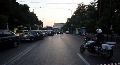 Κλειστοί δρόμοι στο κέντρο της Αθήνας αύριο βράδυ