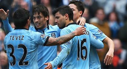 «Σφυροκοπήματα» από τους «πολίτες»