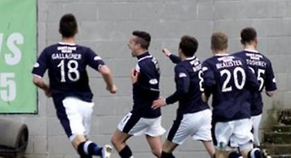 Όσο ζει, ελπίζει η Νταντί