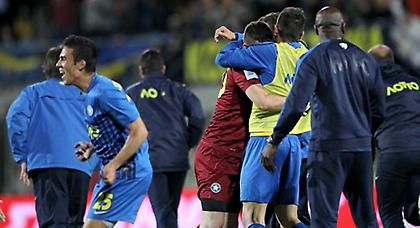 Τους… «χρυσώνουν» τα αφεντικά