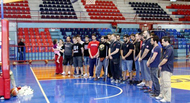 «Μπόμπαν σε αγαπάμε, ποτέ δεν σε ξεχνάμε»