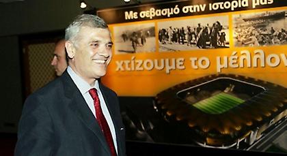 Όλοι δίπλα στον Μελισσανίδη
