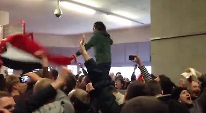 Τρέλα Γιουνάιτεντ στο «Emirates»