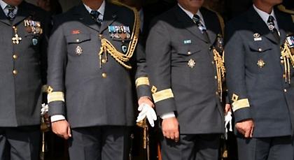 «Έφαγαν» 170 εκατ. ευρώ από τους μισθούς των στρατιωτικών