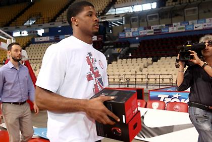 Το δώρο του Χάινς στους συμπαίκτες του