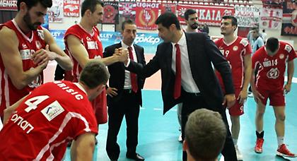 Μένει στον Ολυμπιακό ο Καζάζης