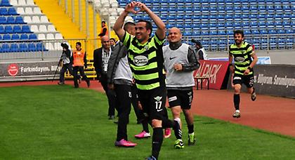 Μπεσίκτας «καλεί» Γκέκα!