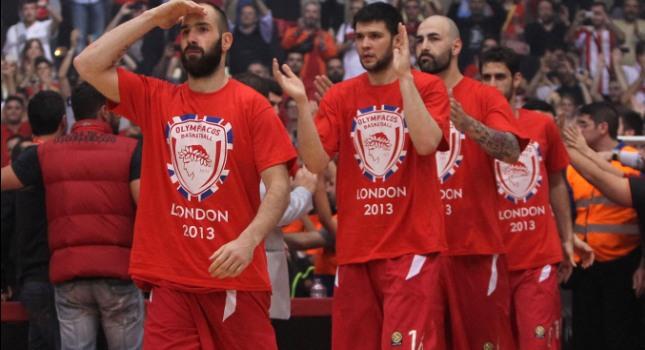 «Γελάω όταν λένε ότι σκέφτομαι το συμβόλαιο»