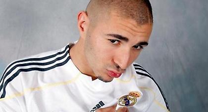 «Δεν πηγαίνει πουθενά ο Μπενζεμά»