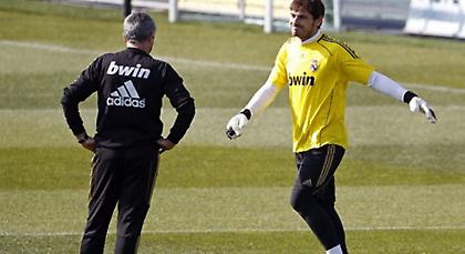 Επίθεση Πέπε σε Μουρίνιο: «Πρέπει να σεβόμαστε τον Κασίγιας»