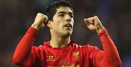 Σουάρες: «Μένω στη Λίβερπουλ»