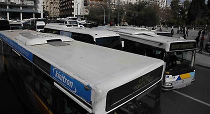 Αραιά τα δρομολόγια των ΜΜΜ