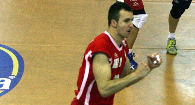 Ο Μαρινάκης κράτησε τον Γιορντάνοφ!