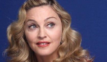 Η Μαντόνα «παλεύει» για την εκπαίδευση κοριτσιών