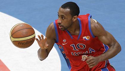 Χόλντεν: «Μεγαλύτερο εμπόδιο για την ΤΣΣΚΑ ο Ολυμπιακός»