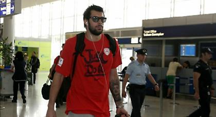 Η αναχώρηση του Ολυμπιακού (pics)