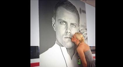 Ένα φιλί για καλή επιτυχία