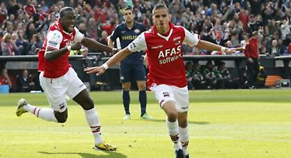 Επιστροφή στους τίτλους