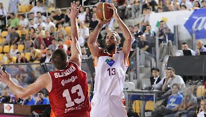 Break από Ρέτζιο Εμίλια, ήττα για Καντού