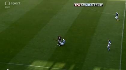 Τον «σκότωσε» και το πλήρωσε (video)