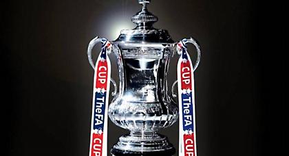 Τα βλέπουν όλα «μπλε»