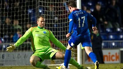 «Κλώτσησε» την ευκαιρία