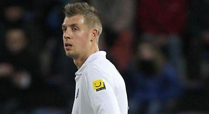 Στο χείλος του… γκρεμού