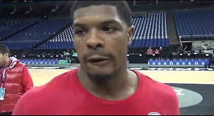 Χάινς: «Μάχη για τη κορυφή»